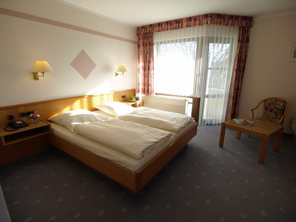 Hotel Landhaus Silbertanne Rotenburg an der Fulda Ngoại thất bức ảnh